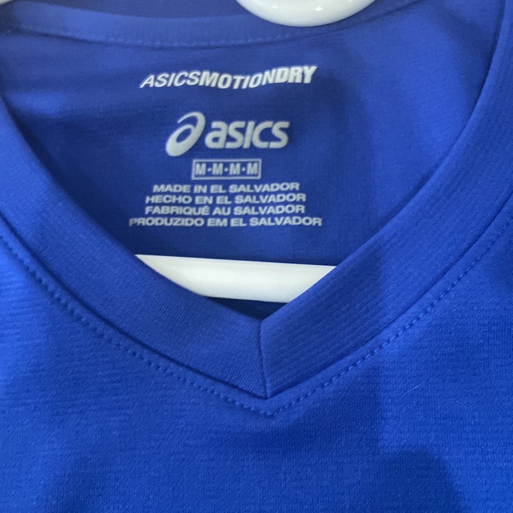 Navy ASICS top - Picture 3 of 3